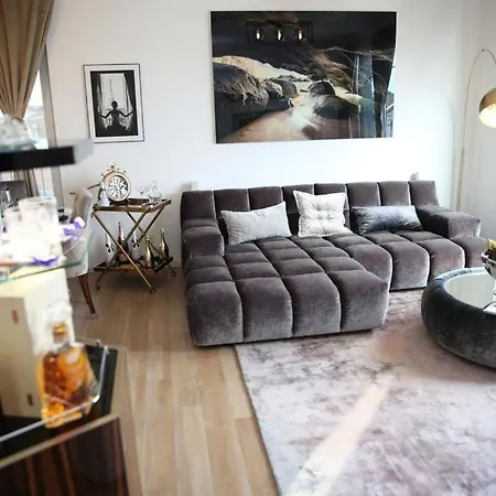Royaldeluxe Penthouse By Kevany Appartamento *