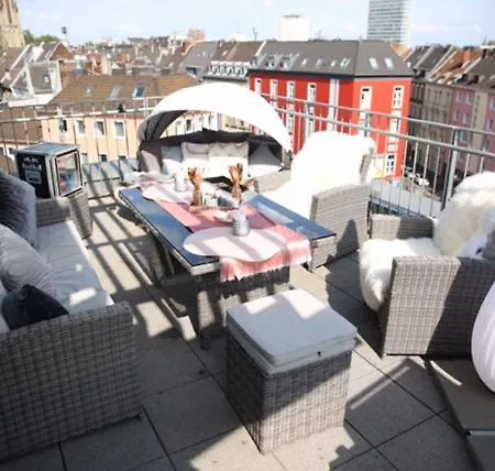 Royaldeluxe Penthouse By Kevany * Colonia