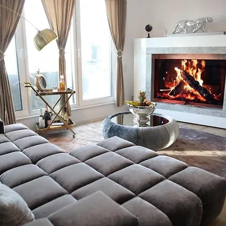 Royaldeluxe Penthouse By Kevany Apartment Cologne