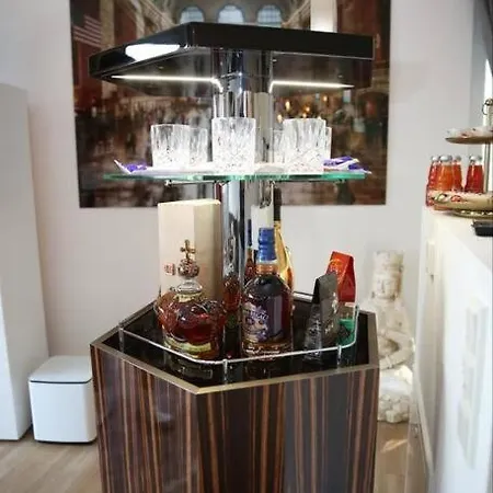 Appartement Royaldeluxe Penthouse By Kevany Keulen
