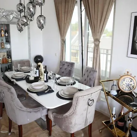 Royaldeluxe Penthouse By Kevany Appartement *