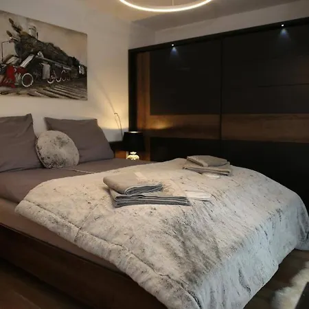 Appartement Royaldeluxe Penthouse By Kevany Keulen